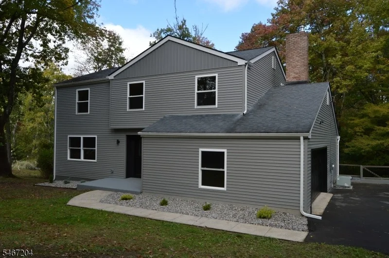 Photo of 22 Forest Ln