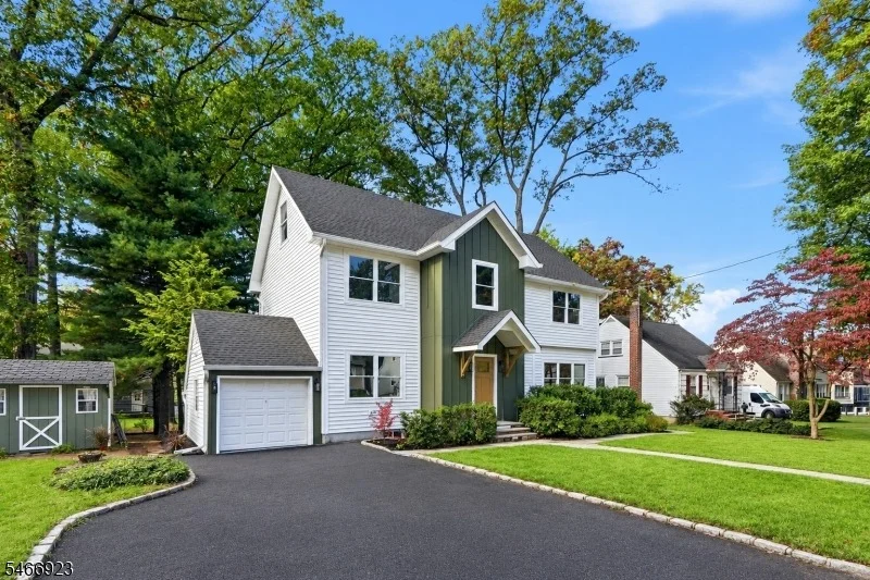 Photo of 37 Maple Ave