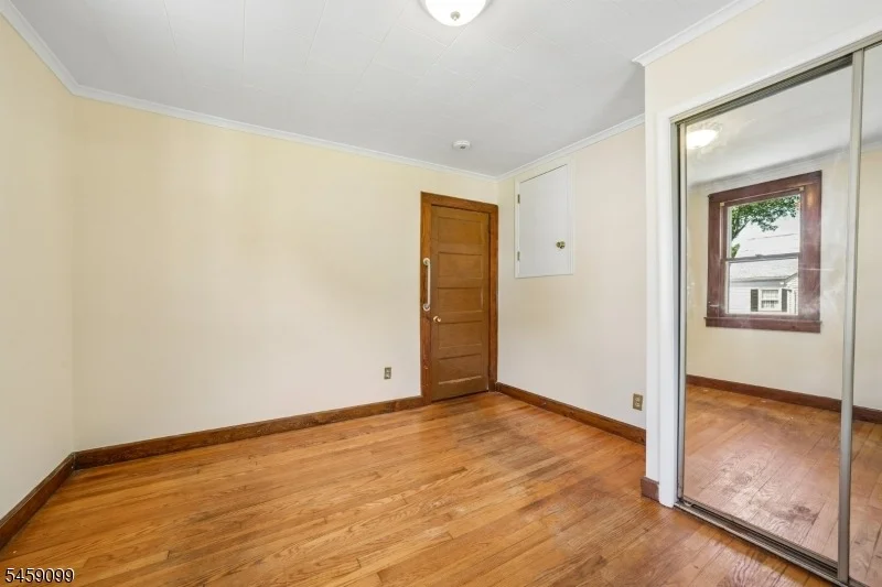 Photo of 327 Saint Cloud Ave