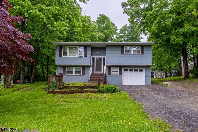Photo of 67 Cedar Tree Dr