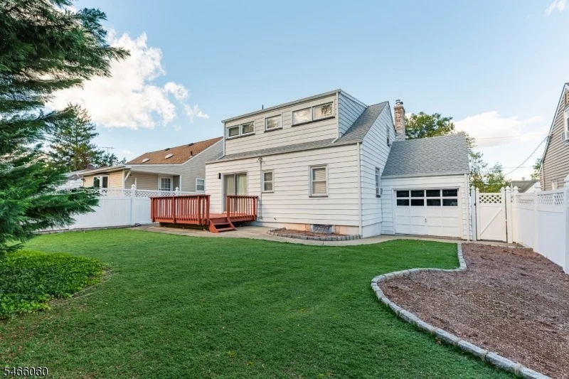 Photo of 439 Wheaton Rd
