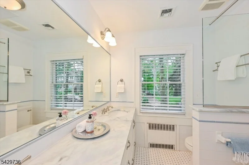 Photo of 35 Durand Road