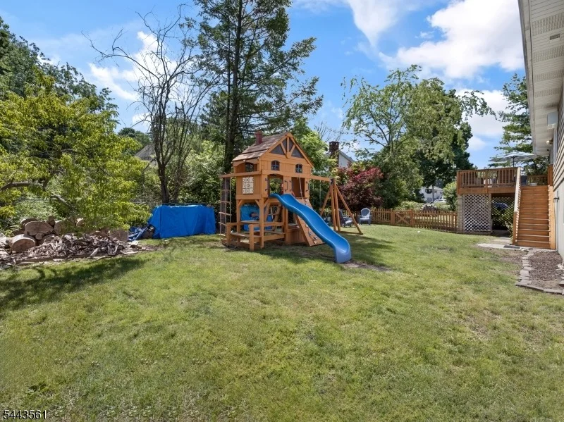 Photo of 14 Meadow Ln
