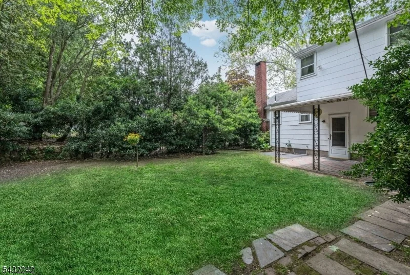 Photo of 415 N 4Th Ave