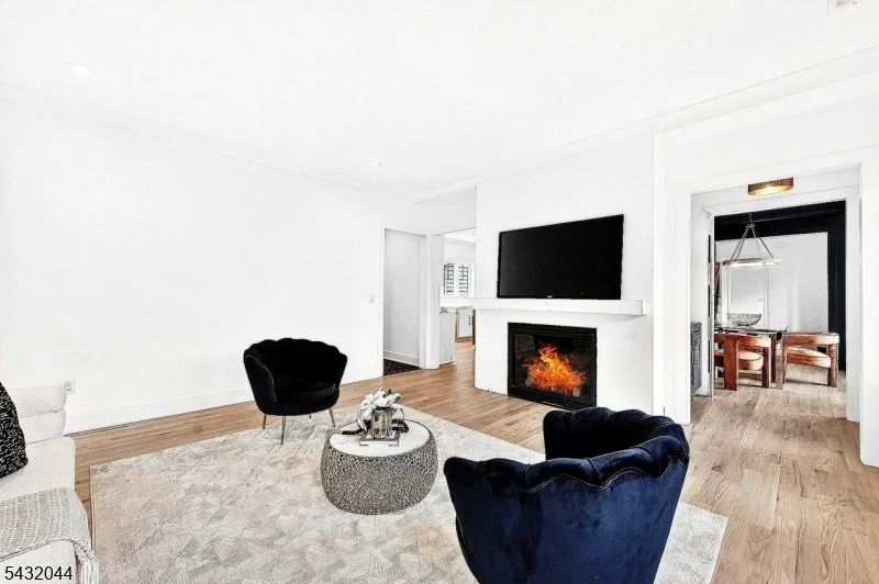 Photo of 301 Edgar Ave