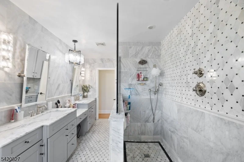 Photo of 120 S Prospect Ave