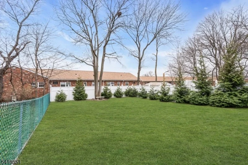 Photo of 104 Prospect St