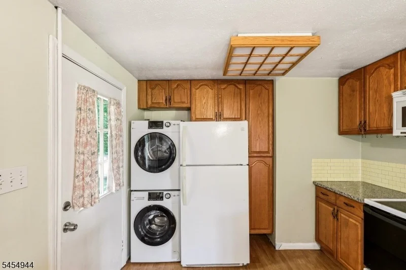 Photo of 51 Memory Ln