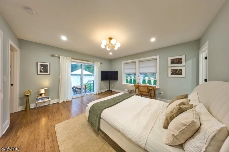 Photo of 46 Ridgeway Ave