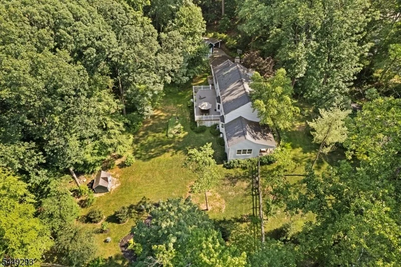 Photo of 11 Summit Rd