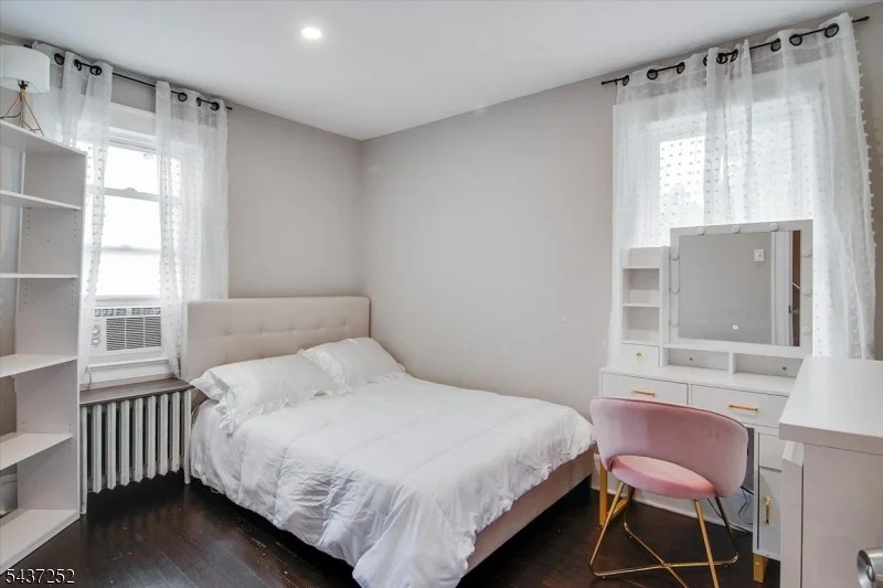 Photo of 13 Elm Dr