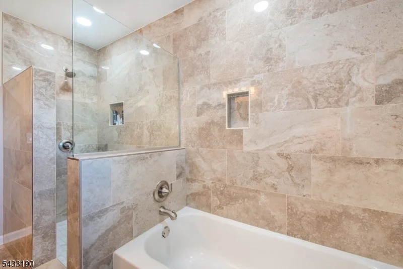 Photo of 8 Carlos Dr