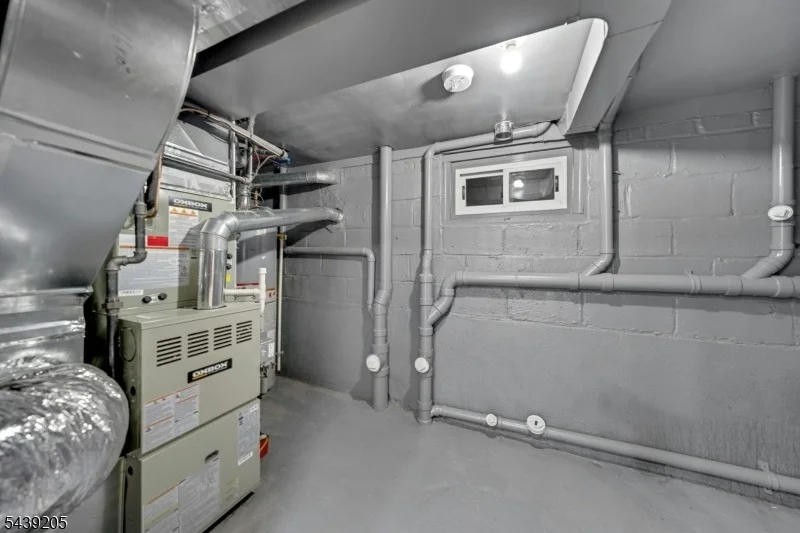 Photo of 12 Lerome Pl