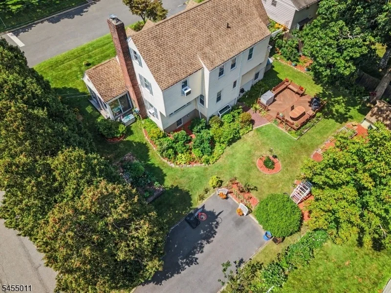 Photo of 98 Wiltop Rd
