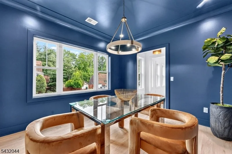 Photo of 301 Edgar Ave