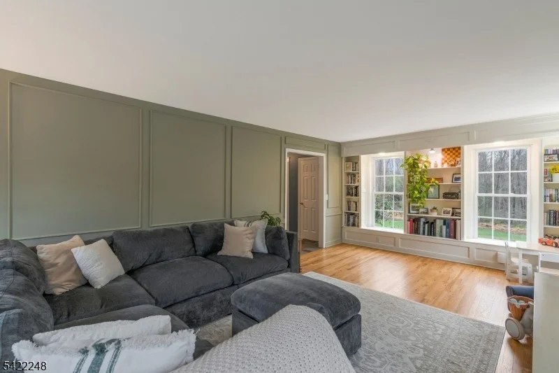 Photo of 66 Grayrock Rd