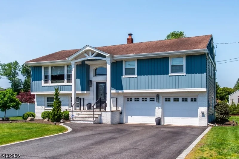 Photo of 3 Knoll Rd