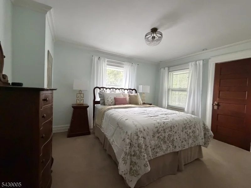 Photo of 88 Edgemont Rd