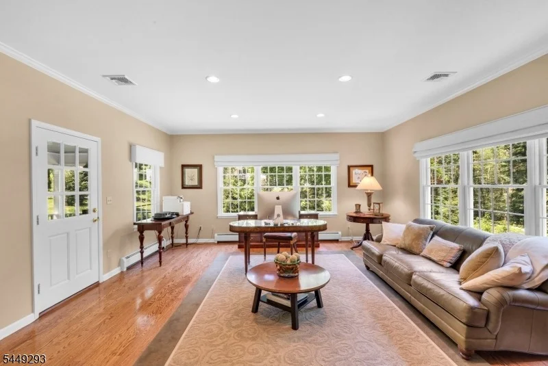 Photo of 11 Summit Rd