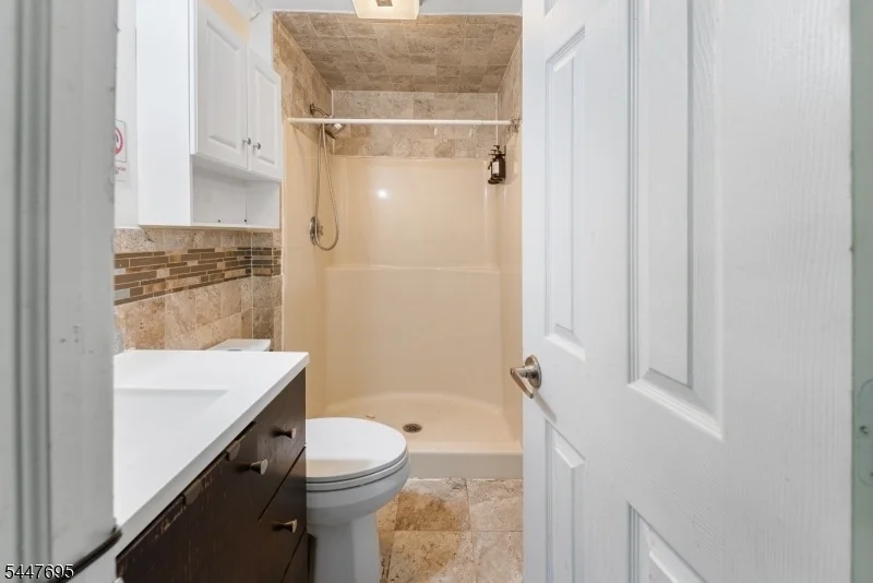 Photo of 4 Dandridge Dr