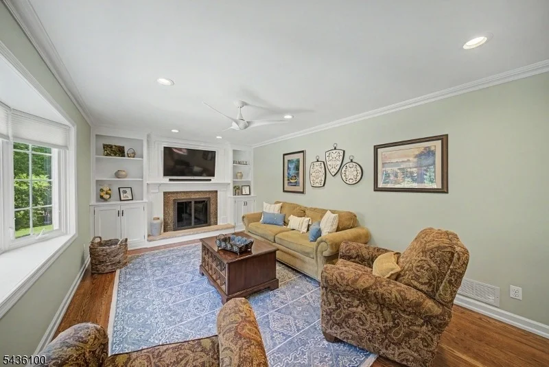 Photo of 13 MABRO DRIVE