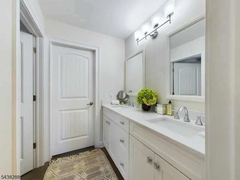 Photo of 301 Garrett Rd
