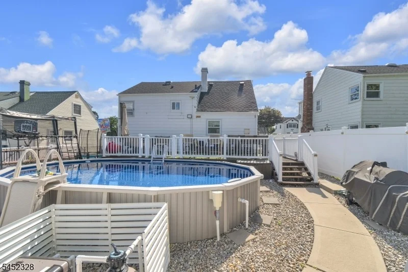 Photo of 4 Carter Pl