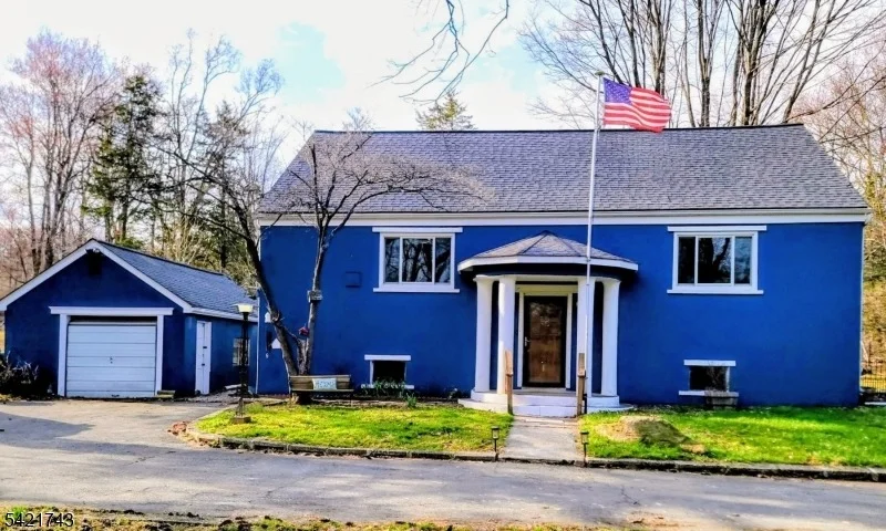 Photo of 246 Spring Hill Rd