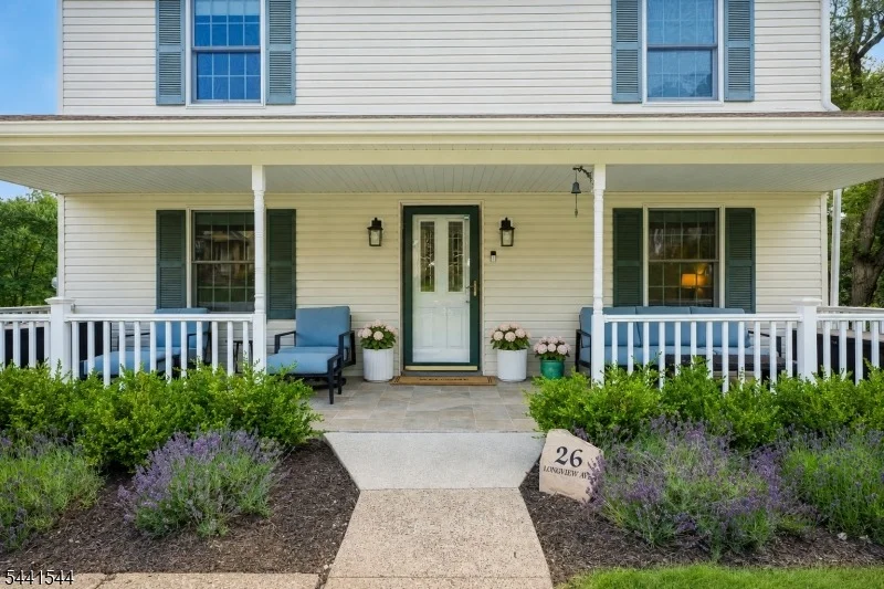 Photo of 26 Longview Ave