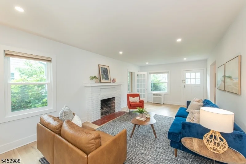 Photo of 22 Euclid Pl