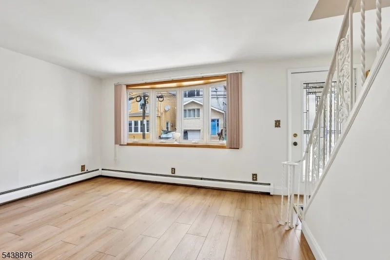 Photo of 18 Patterson St