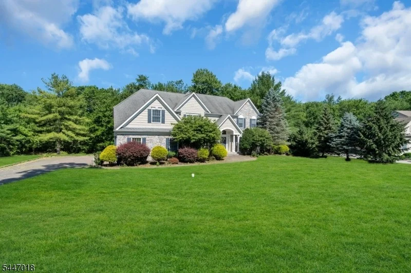 Photo of 15 Mattben Dr