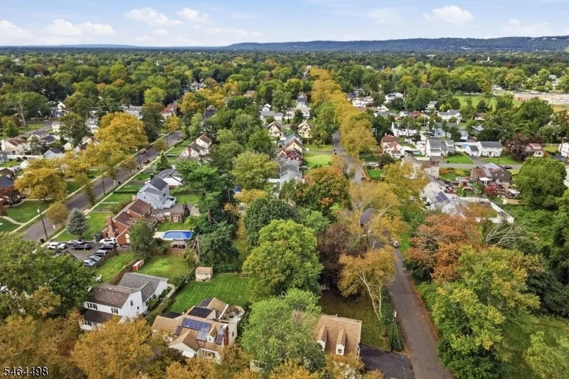 Photo of 115 Parkside Rd