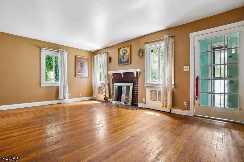 Photo of 24 Springer St