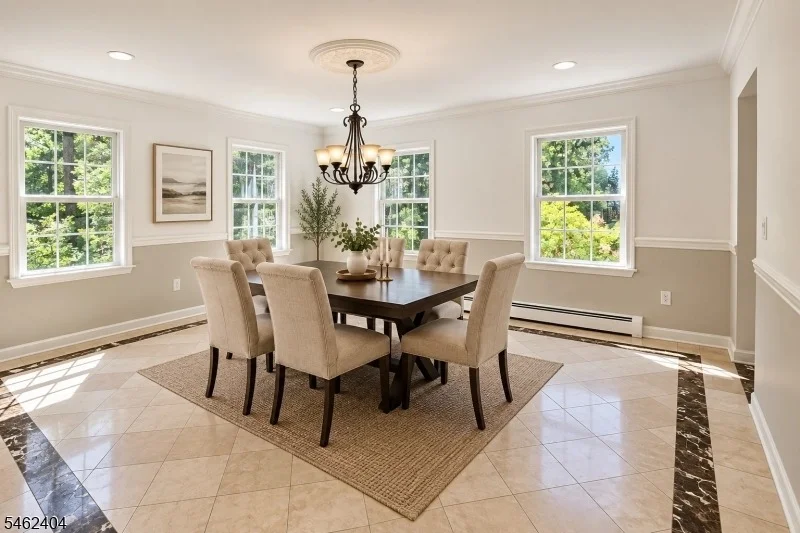 Photo of 14 Hidden Valley Dr
