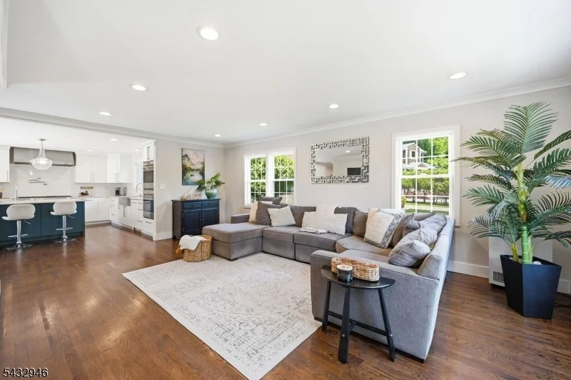 Photo of 3 Orient Way