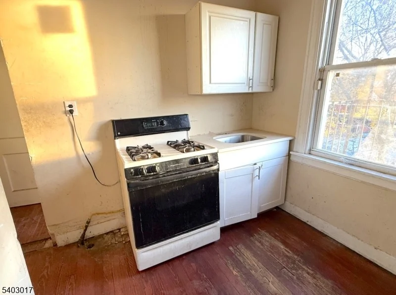 Photo of 66 Scheerer Ave