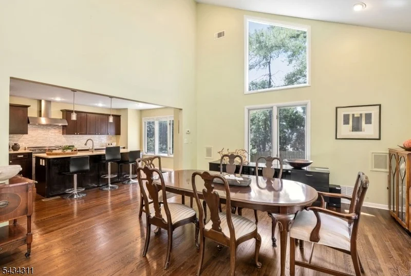 Photo of 27 Moran Rd