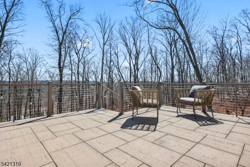 Photo of 12 Skyline Dr