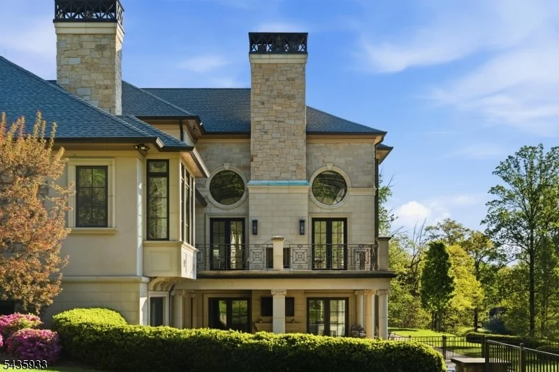 Photo of 4 MASON HILL ROAD