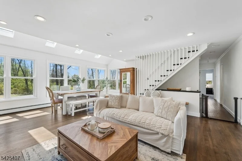 Photo of 108 Beacon Hill Rd