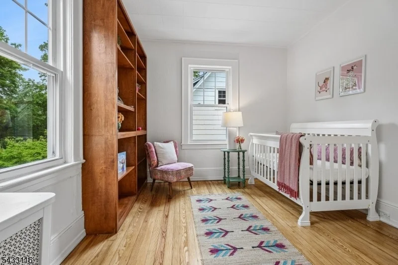 Photo of 108 Oakview Ave