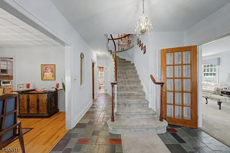 Photo of 98 Wiltop Rd