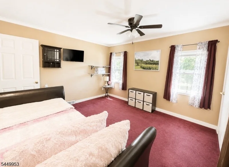 Photo of 501 Diamond Spring Rd