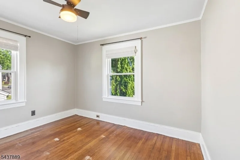 Photo of 1032 Kipling Rd