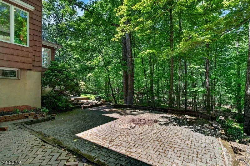 Photo of 53 Joan Drive