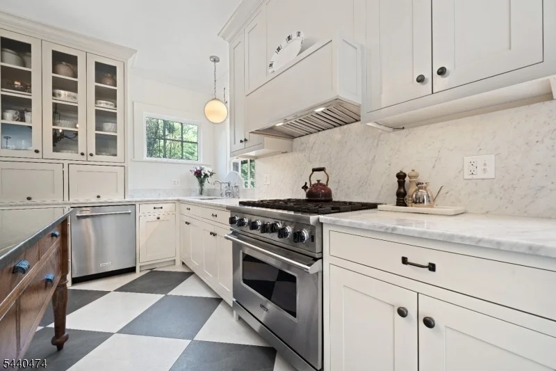 Photo of 111 Upper Mountain Ave