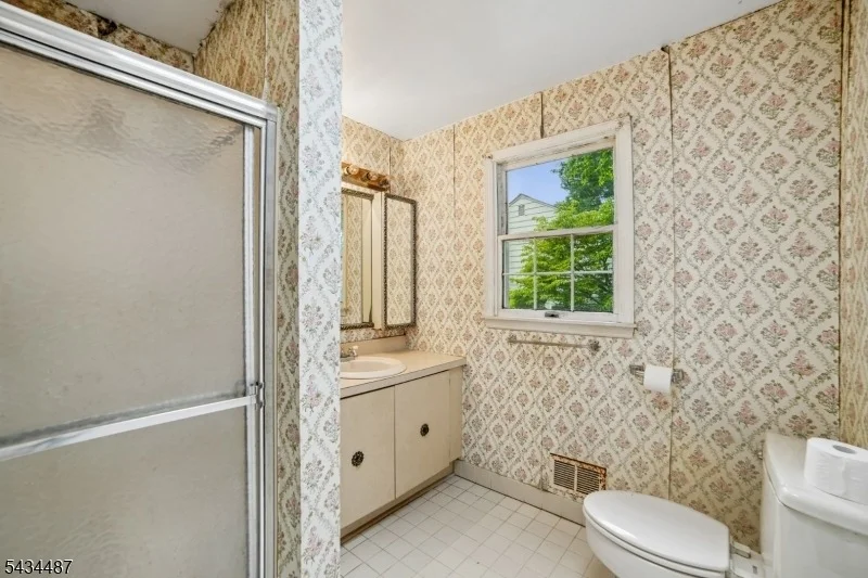 Photo of 137 Beekman Rd