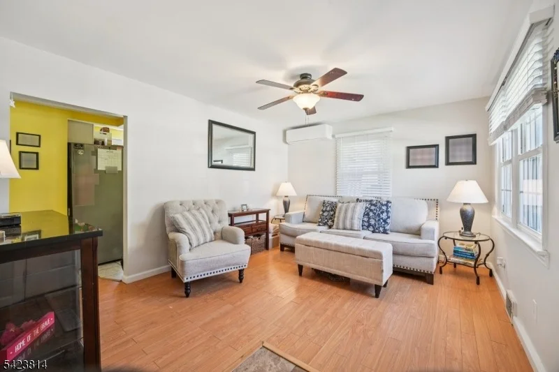 Photo of 23 Smith Ave