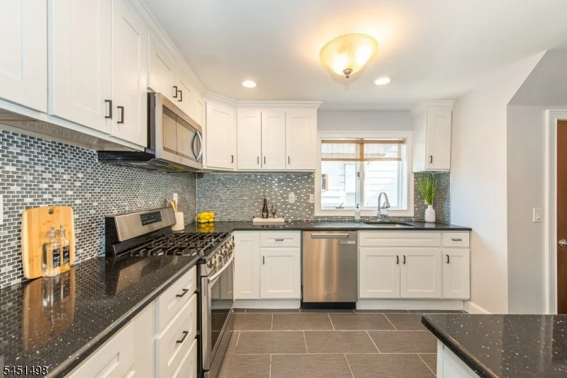 Photo of 59 Union Ave